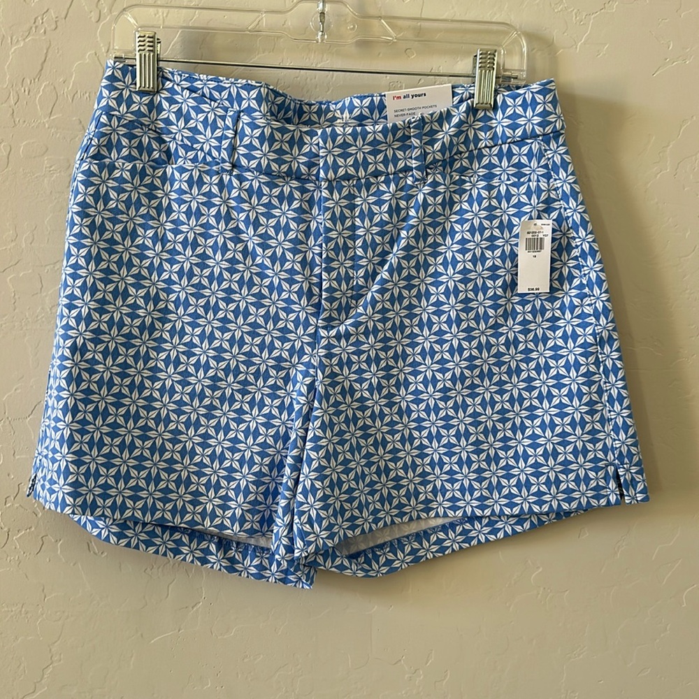 Old Navy high rise shorts blue and white
